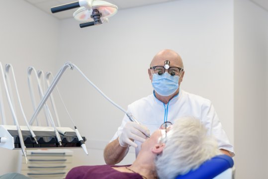Durch Parodontitis steigt das Herzinfarkt- und Schlaganfallrisiko